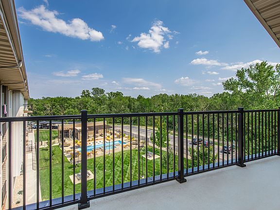 Trails Bend 3 Bedroom Penthouse Balcony