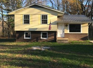 99 Wicklow Dr, Asheville, NC 28806