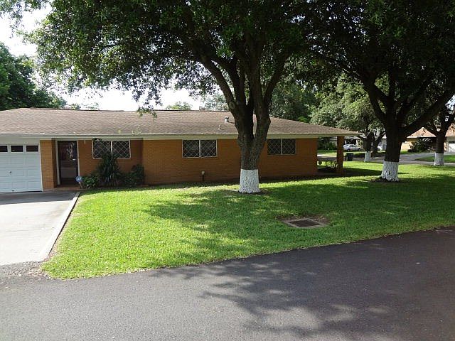 1st image of 3660 Avalon Ave