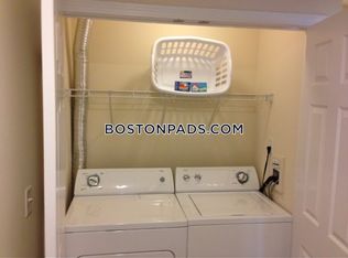 976 Lexington St, Waltham, MA 02451