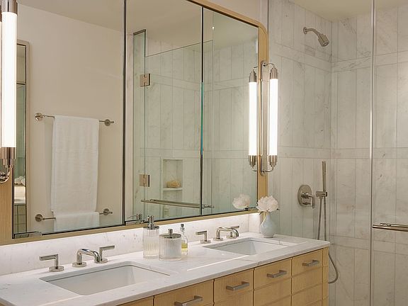 5th image of 249 E 62nd St #14B