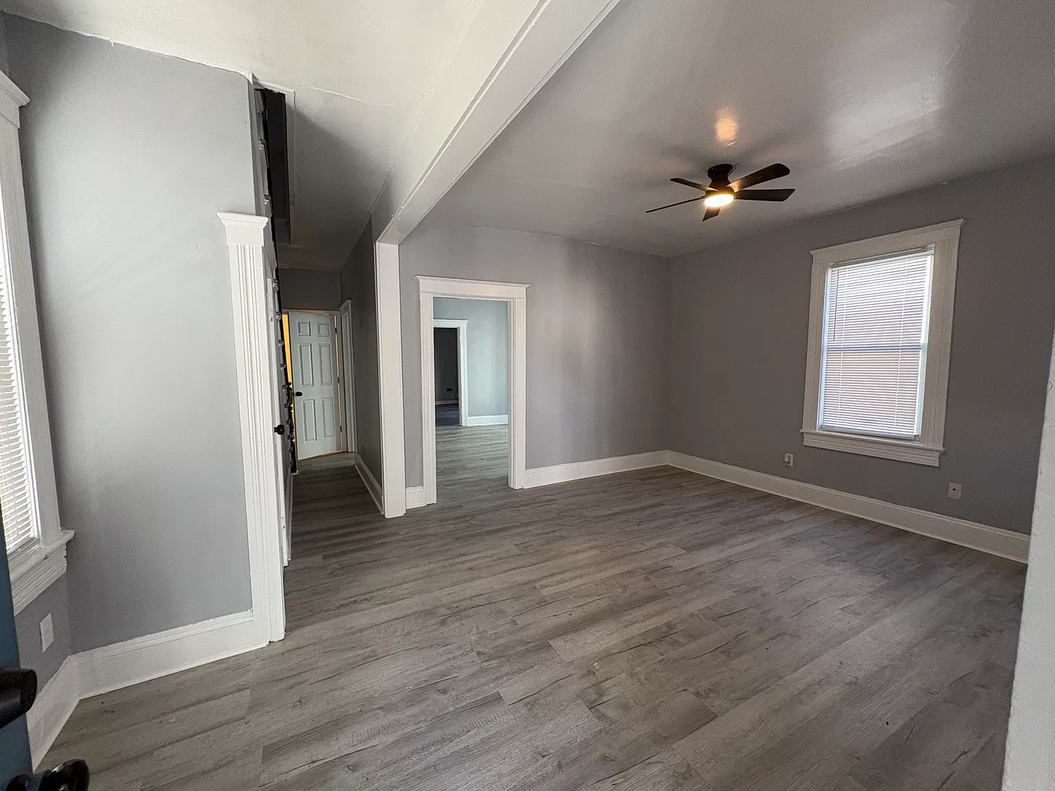 411 Lee St — Photo 4