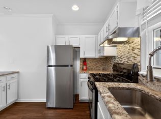 104 McAdoo Ave, Jersey City, NJ 07305