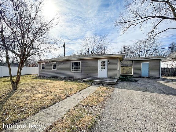 2nd image of 3730 Carson Ave