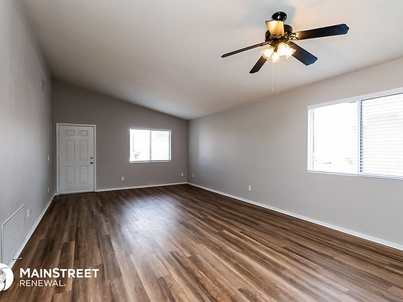 3rd image of 2037 W Calle Cielo De Oro