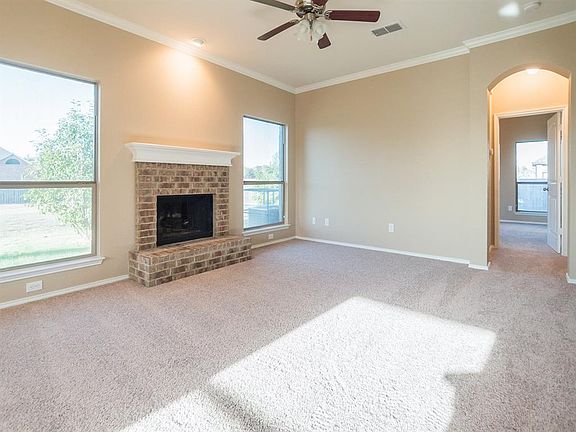 5th image of 120 Windsor Cir