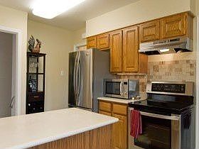 4th image of 1266 E Kensington Ave