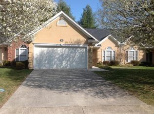 561 Deer Ridge Ln, Vinton, VA 24179