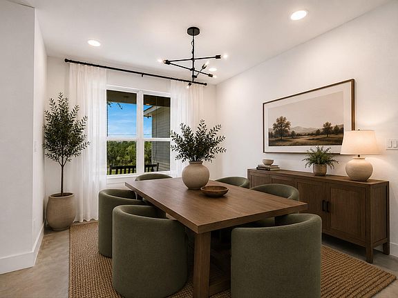 4th image of 10201 Thomas Ln