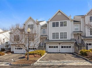 12 Forest Ridge Rd, Nyack, NY 10960