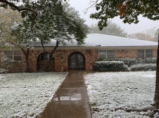 3715 Huntington Dr, Amarillo, TX 79109