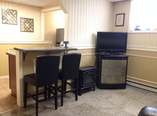 14 W Water St SUITE 7, Wakefield, MA 01880