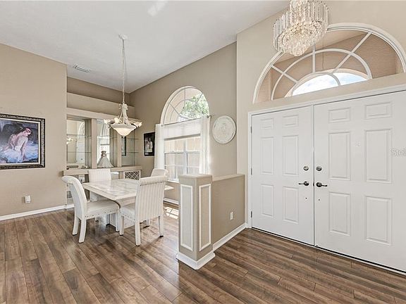 3rd image of 13864 Long Lake Ln