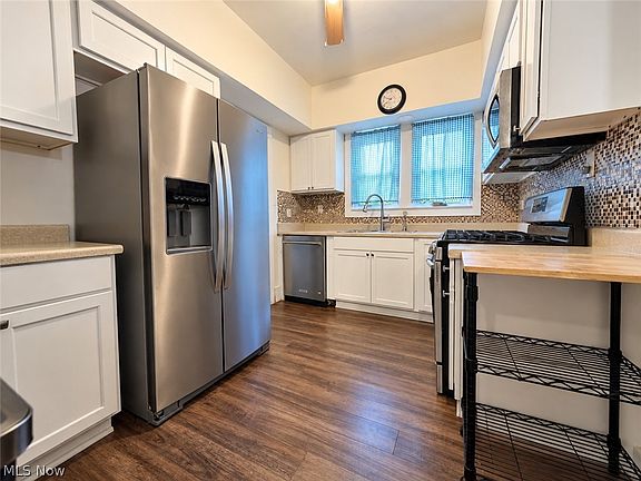 3rd image of 621 Noah Ave