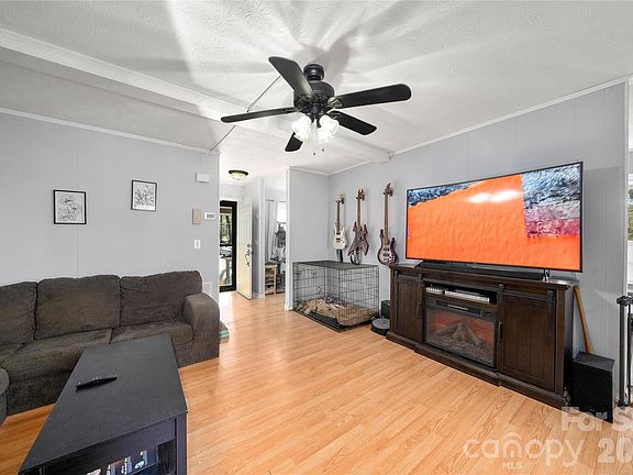 2nd image of 177 Forest Dr #11