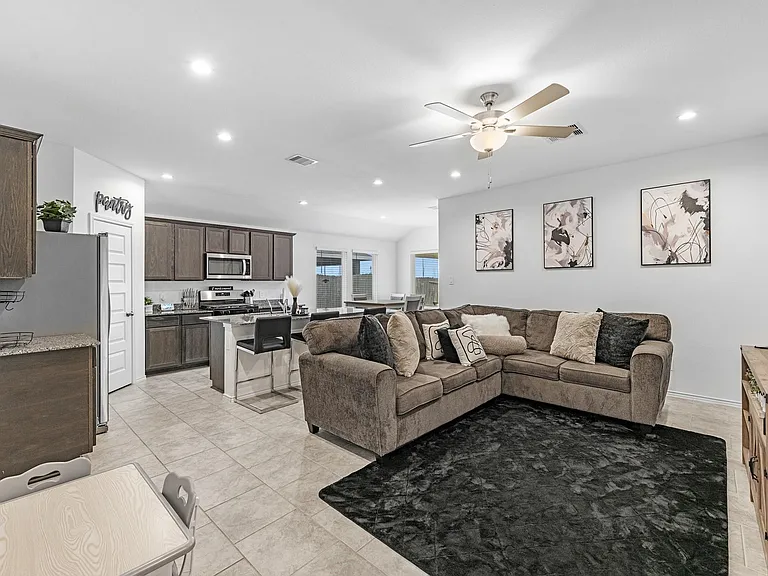 7534 Cynomys Ct — Photo 5