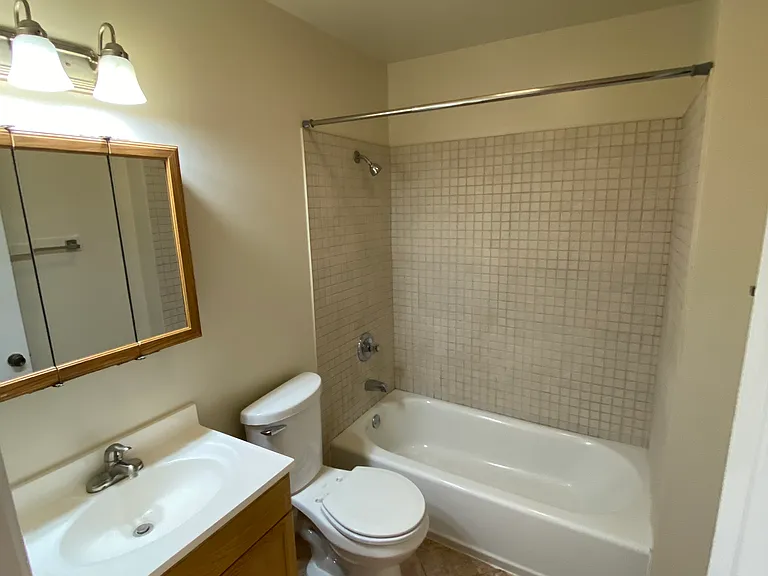 3115 Parkwood Ave — Photo 20