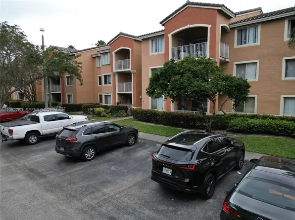 3844 Lyons Rd APT 112-4, Coconut Creek, FL 33073