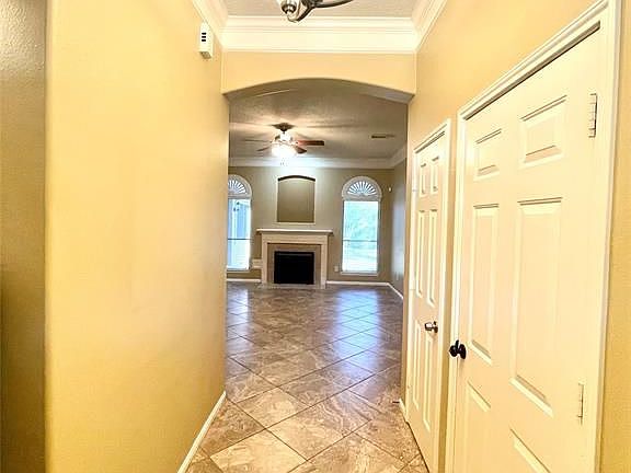 5th image of 3530 Lakearies Ln