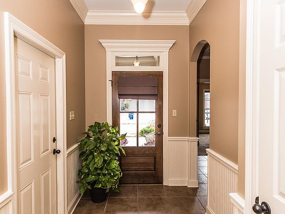 5th image of 108 Cedar Hills Dr