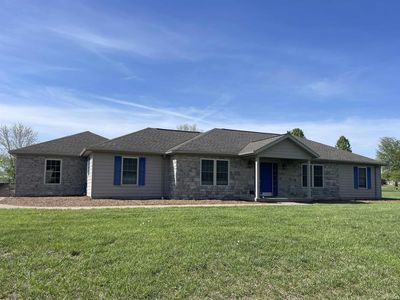 18686 N Quail Dr, Dale, IN, 47523