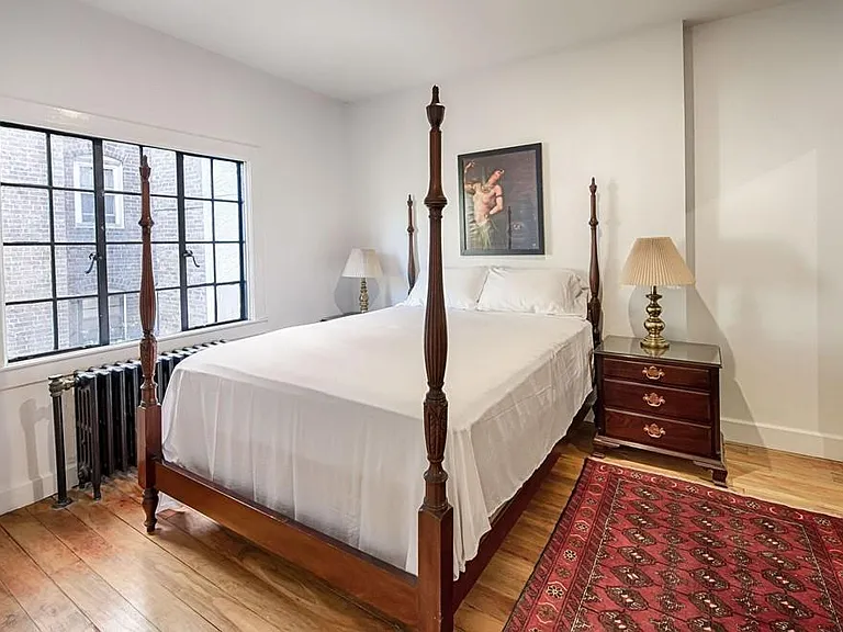 3 Everett St #1 — Photo 4