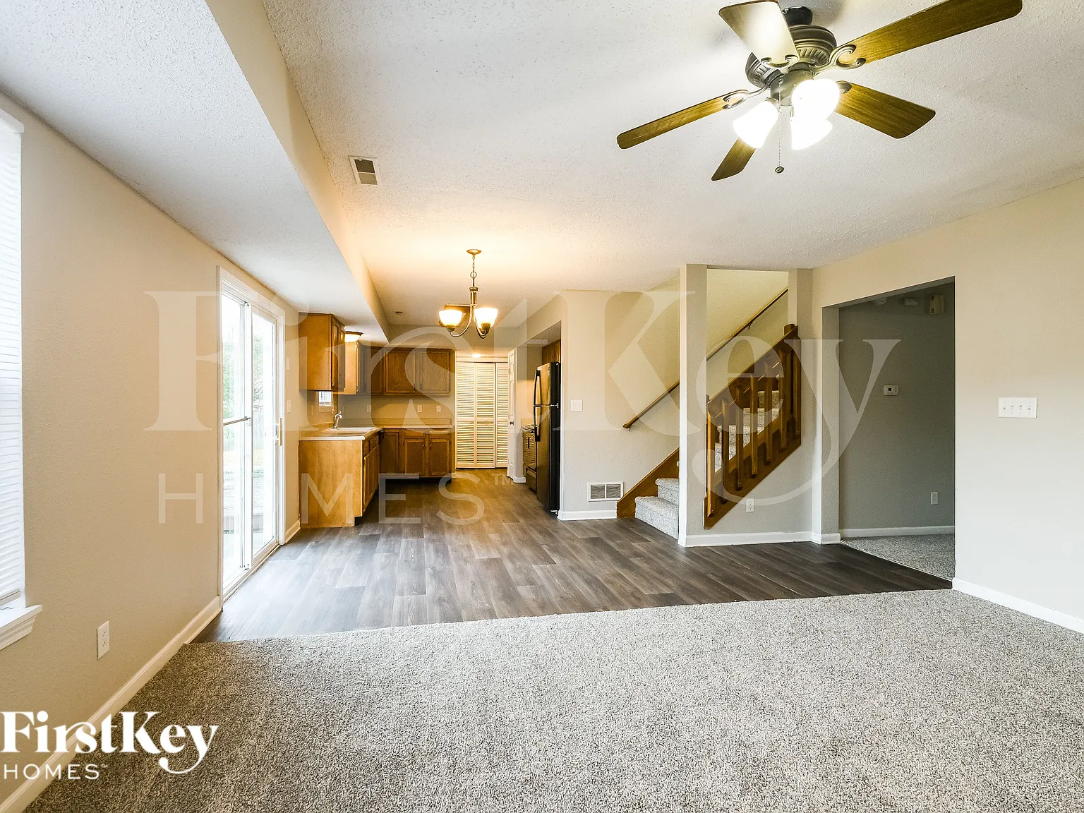 4 bed, 1.5 bath, 2180 sqft, $2,310 — Photo 3