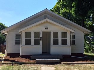 1022 S Arnold St, Mount Pleasant, MI 48858