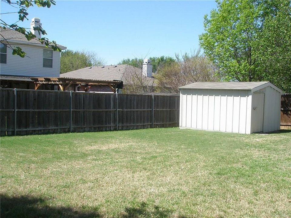 2nd image of 8500 Mild Creek Ln