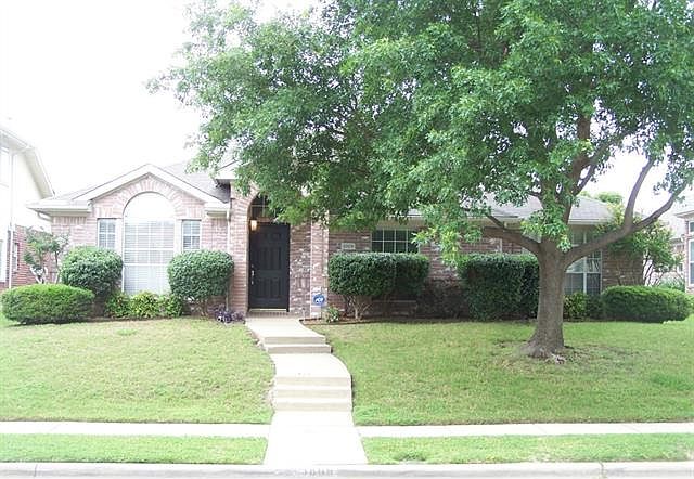 1st image of 3809 Rolling Hills Dr