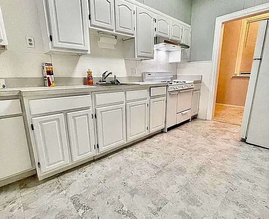 1st image of 61-14 Broadway #5