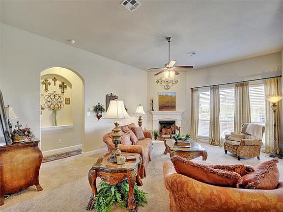4th image of 2601 Windy Vane Dr