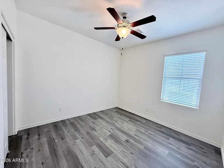 4722 E Tremaine Ave — Photo 27