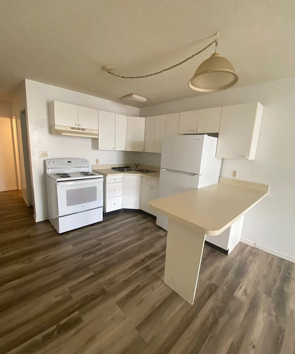 305 N Mercer St — Photo 1