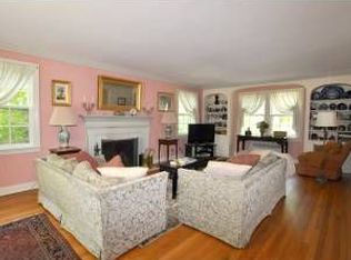9 Blackburn Pl, Summit, NJ 07901