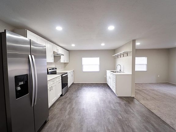 2nd image of 4124 Ernest Dr