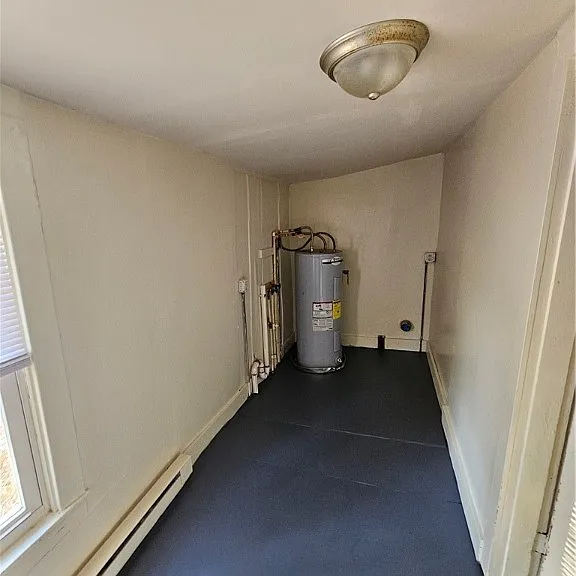1601 Byron St — Photo 7