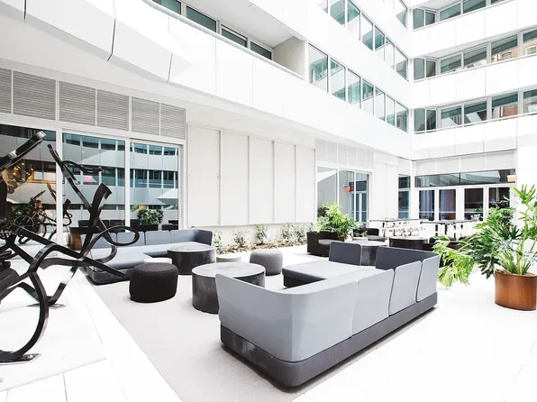 121 East 22nd Street image 7 of 15