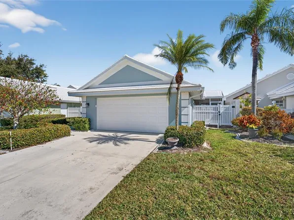 789 Harrington Lake Dr N #68, Venice, FL 34293