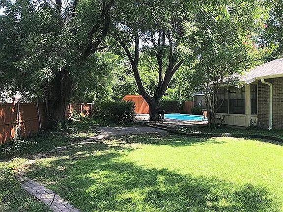 301 Centennial Blvd — Photo 10