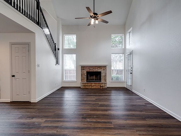2nd image of 947 Winterstone Dr