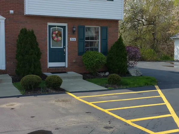 744 Tuscarora St, Lewiston, NY 14092