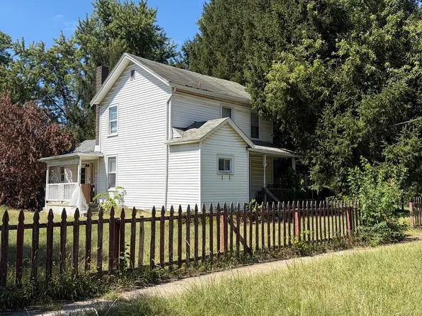 624 S Water St, Wilmington, IL 60481