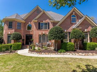 5745 Buck Hollow Dr, Alpharetta, GA 30005