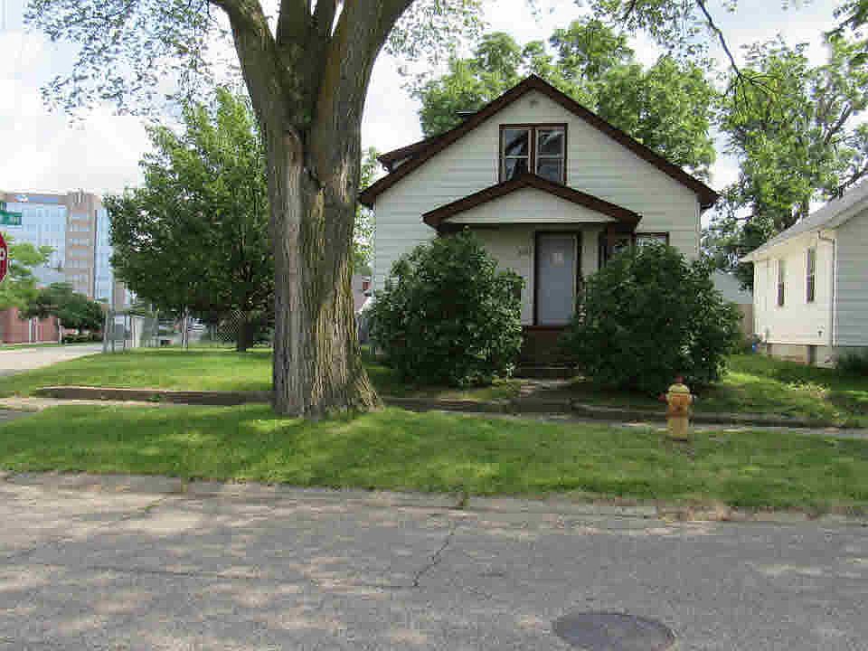 1st image of 3722 Van Buren Ave