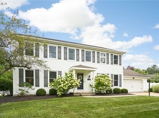 1091 Sanborn Dr, Akron, OH