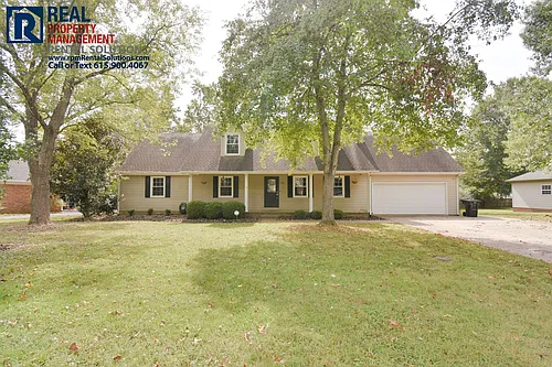1506 Belle Oaks Dr Photo 1