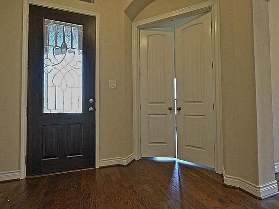 3rd image of 3918 Birdsall Falls Ln