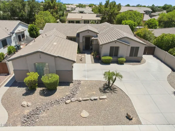 3133 E CANYON Way, Chandler, AZ 85249