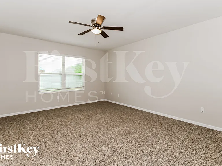 614 SW 25th Ln — Photo 9